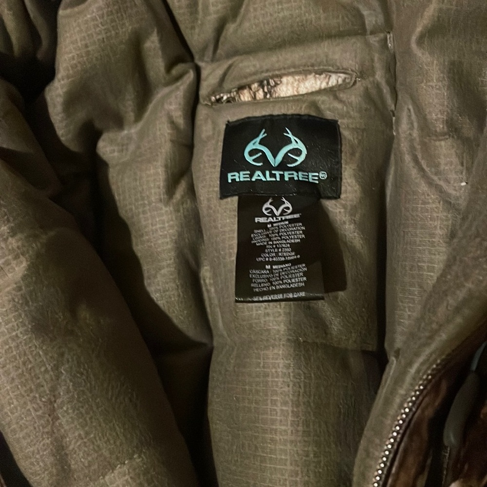 Real tree camo jacket for women